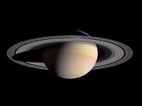 Saturn-z družice